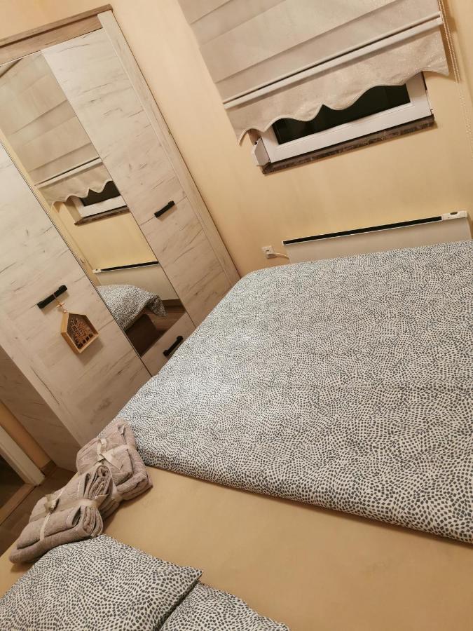 Lux Apartman Lena Βελιγράδι Εξωτερικό φωτογραφία