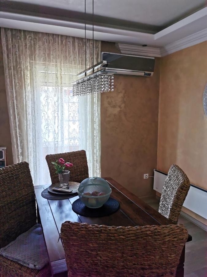 Lux Apartman Lena Βελιγράδι Εξωτερικό φωτογραφία